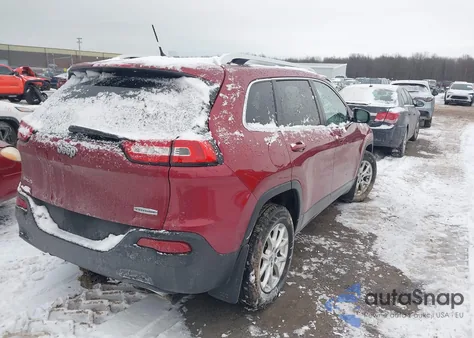 2015 Jeep Cherokee Latitude z USA, uszkodzony, nr VIN 1C4PJMCS1FW504272